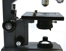 Cargar imagen en el visor de la galería, MICROSCOPIO MONOCULAR INCLINADO MB-2 EISCO
